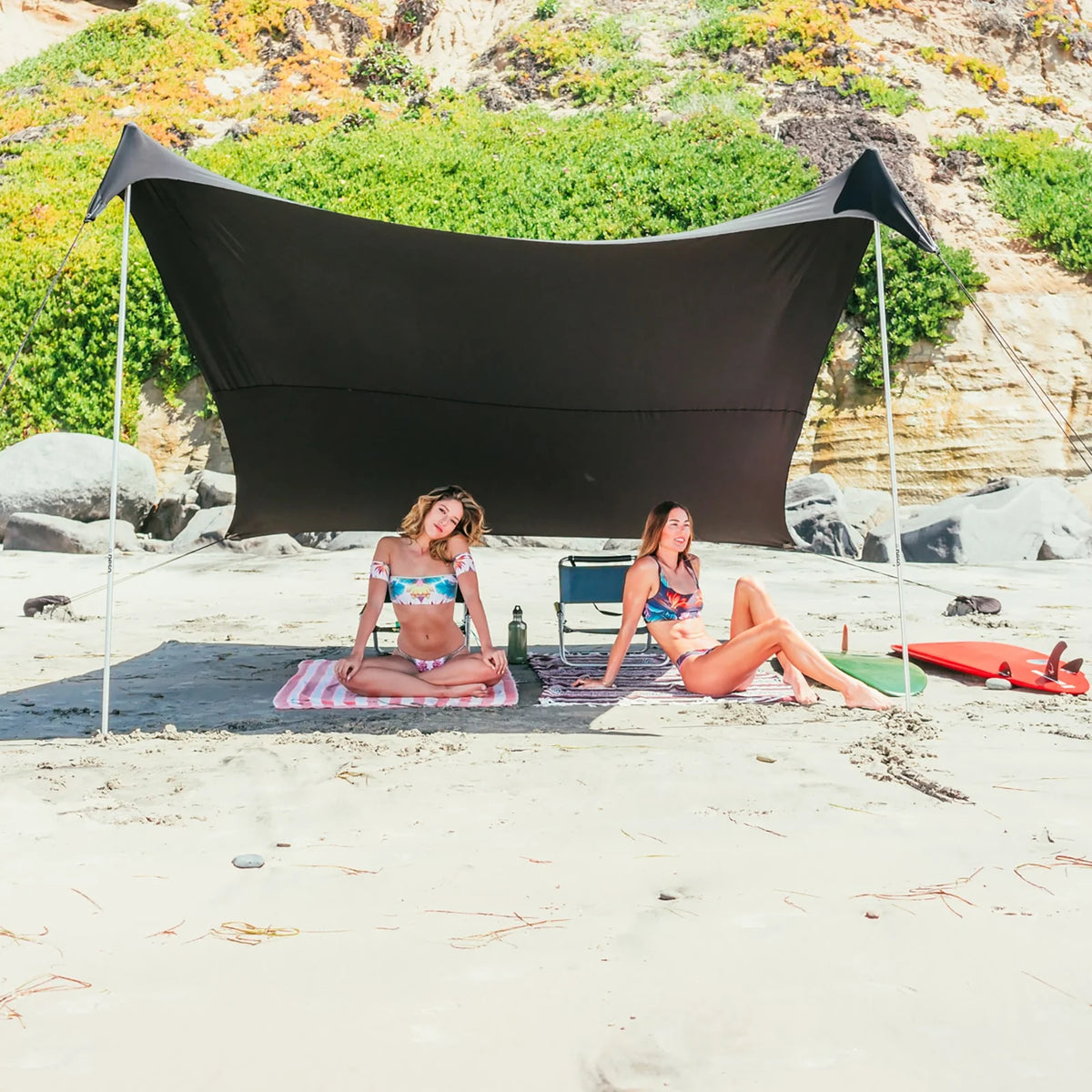 NESO Grande Beach Tents