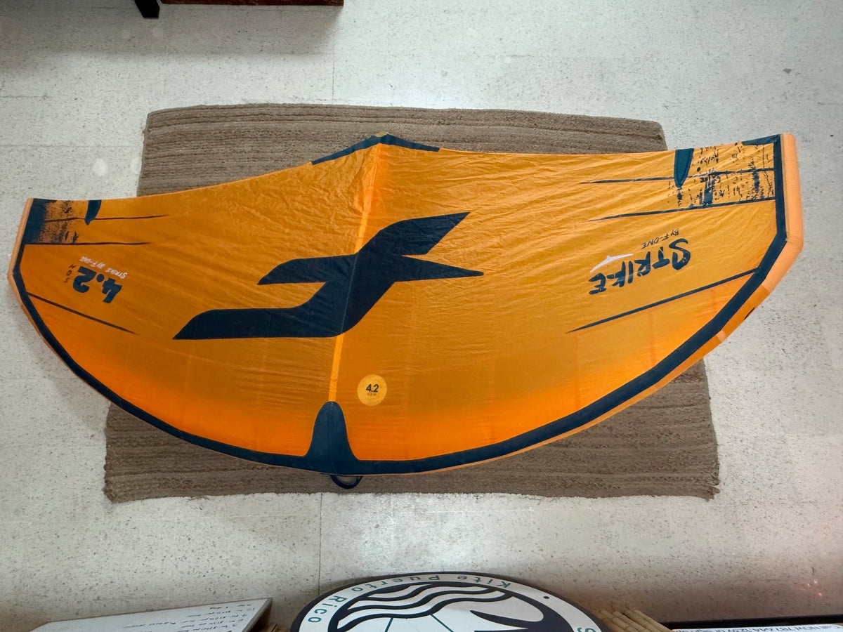 F-One Strike 4.2 DEMO Wing