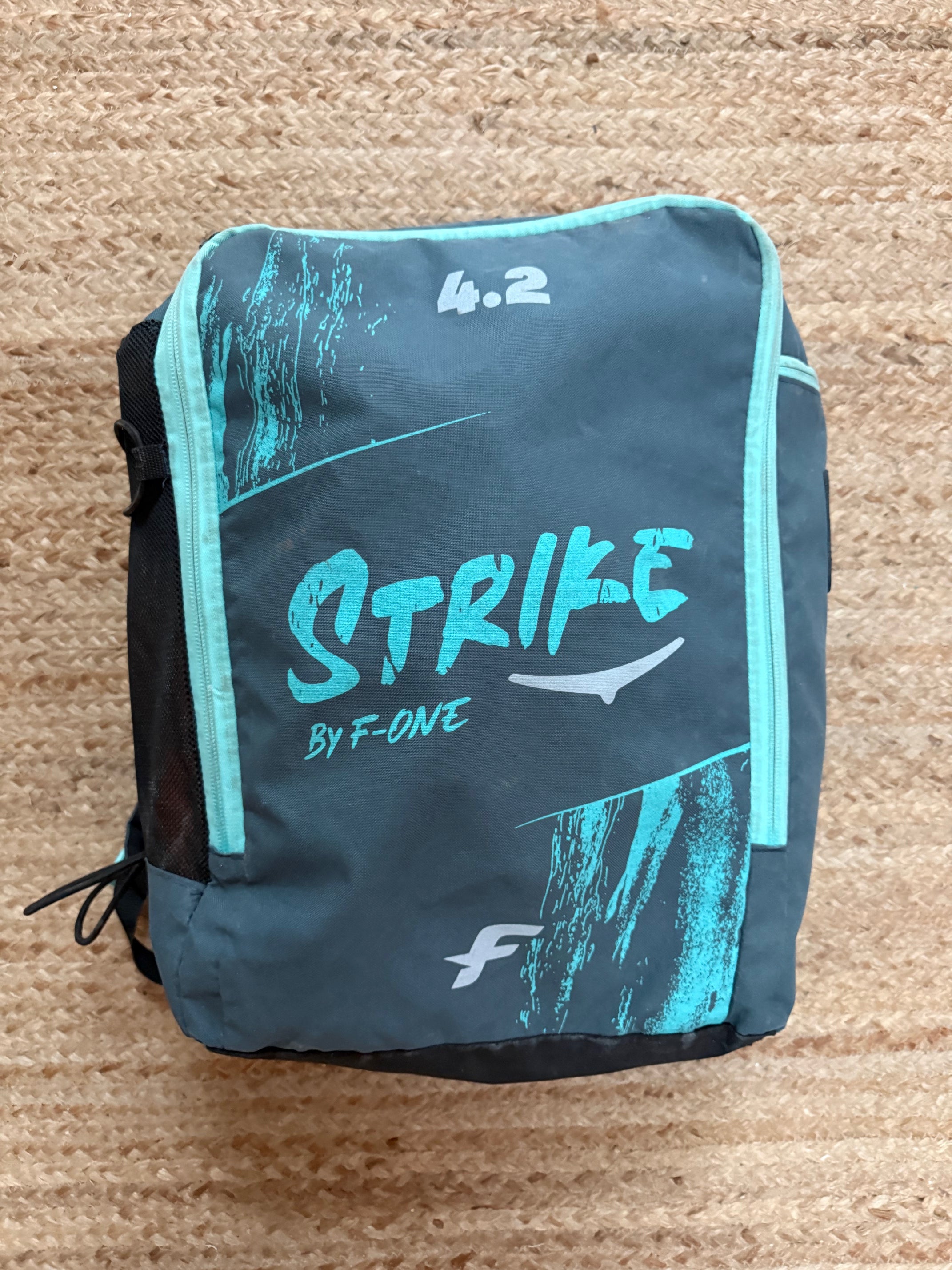 F-One Strike 4.2 DEMO Wing – kitepuertorico F-One Strike 4.2 DEMO Wing – kitepuertorico